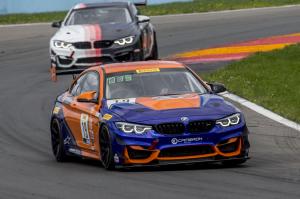 BMW M4 GT4 2017 года 